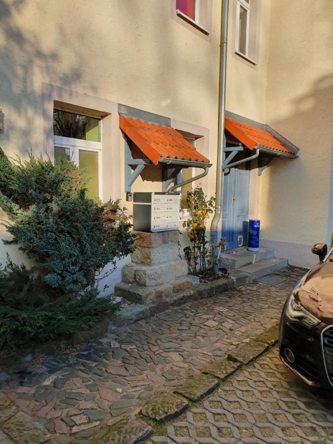 Ferienwohnung Oder Studio Dresden-Neustadt Inkl Parkplatz Mit Balkon Oder Terrasse Kültér fotó