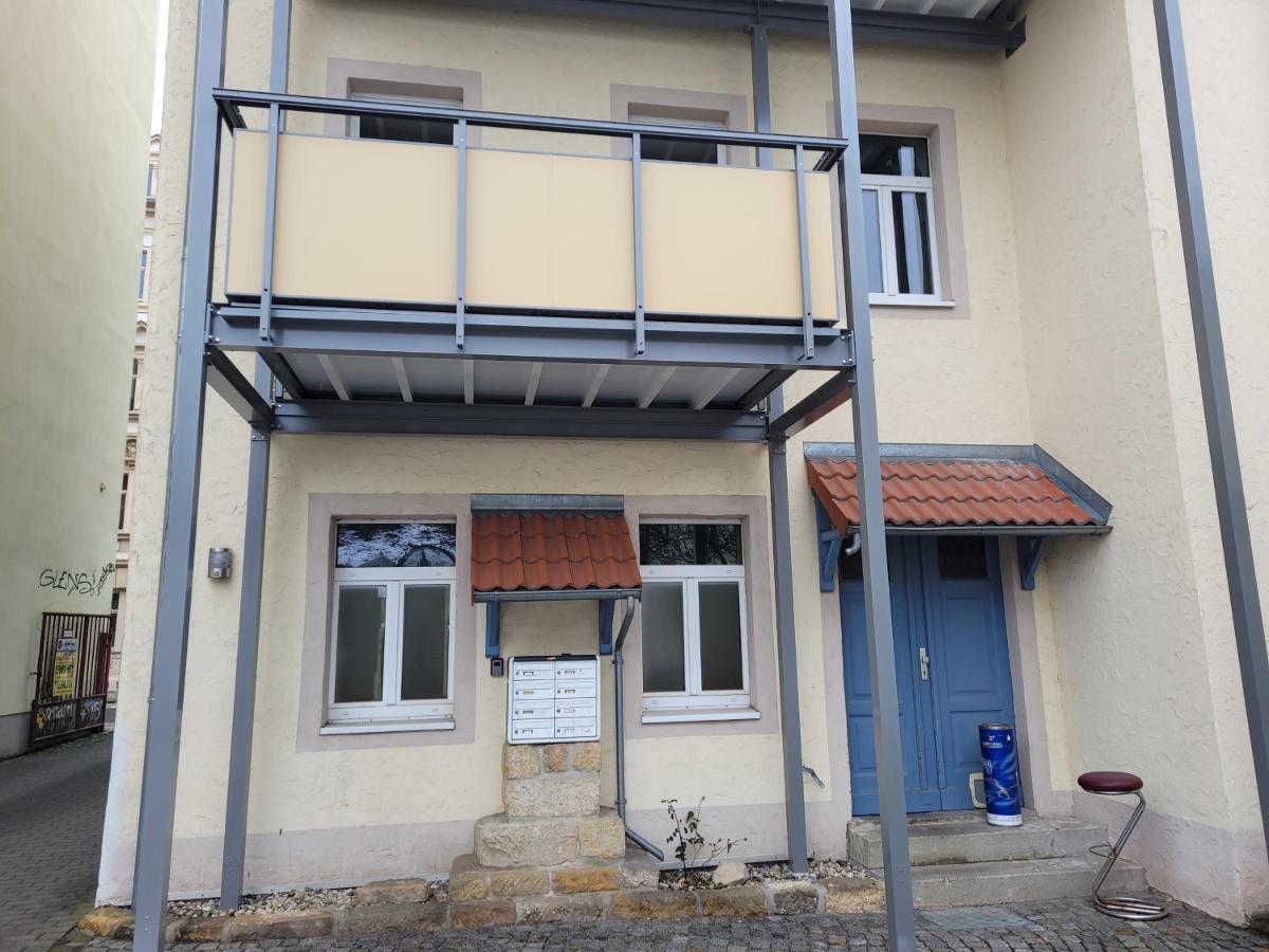 Ferienwohnung Oder Studio Dresden-Neustadt Inkl Parkplatz Mit Balkon Oder Terrasse Kültér fotó