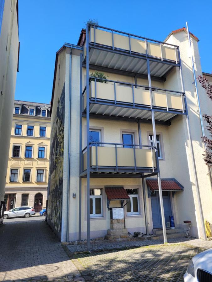 Ferienwohnung Oder Studio Dresden-Neustadt Inkl Parkplatz Mit Balkon Oder Terrasse Kültér fotó