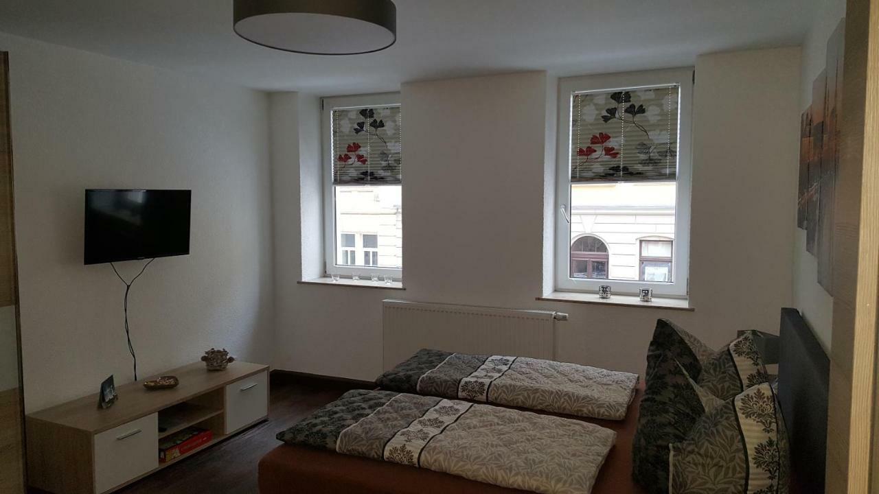 Ferienwohnung Oder Studio Dresden-Neustadt Inkl Parkplatz Mit Balkon Oder Terrasse Kültér fotó